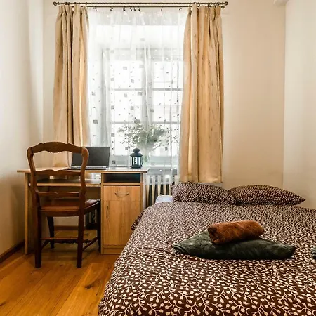 Apartment Cozy 2bdr Apt On Stikliu Str With Inner Yard S43 Wilna