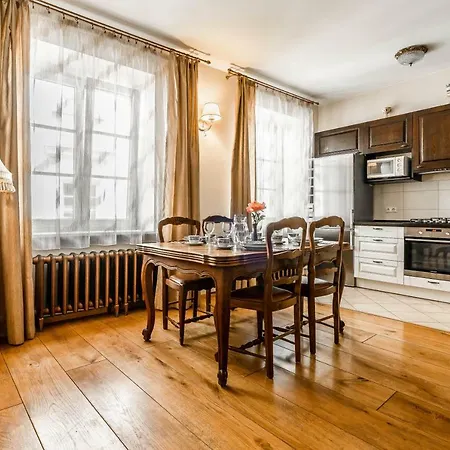 Cozy 2bdr Apt On Stikliu Str With Inner Yard S43 Wilna
