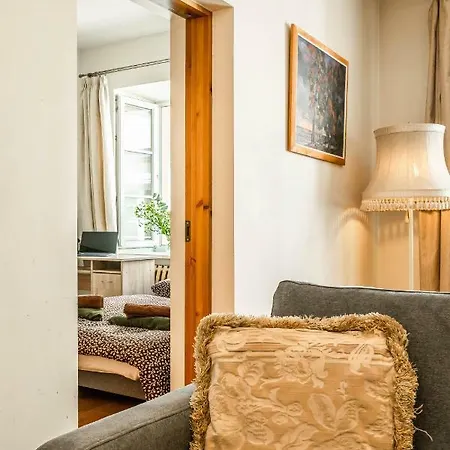 Apartment Cozy 2bdr Apt On Stikliu Str With Inner Yard S43 *